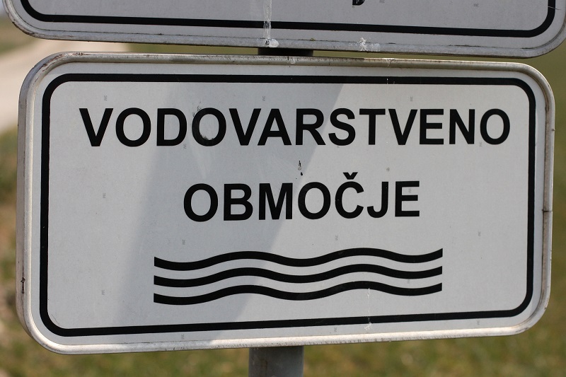 Znak za vodovarstveno območje